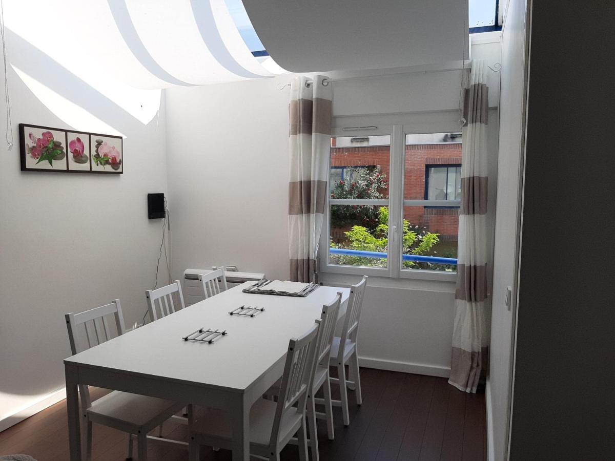 Pratique Et Calme Dans Centre De Evry Séjour chez l'habitant Courcouronnes
